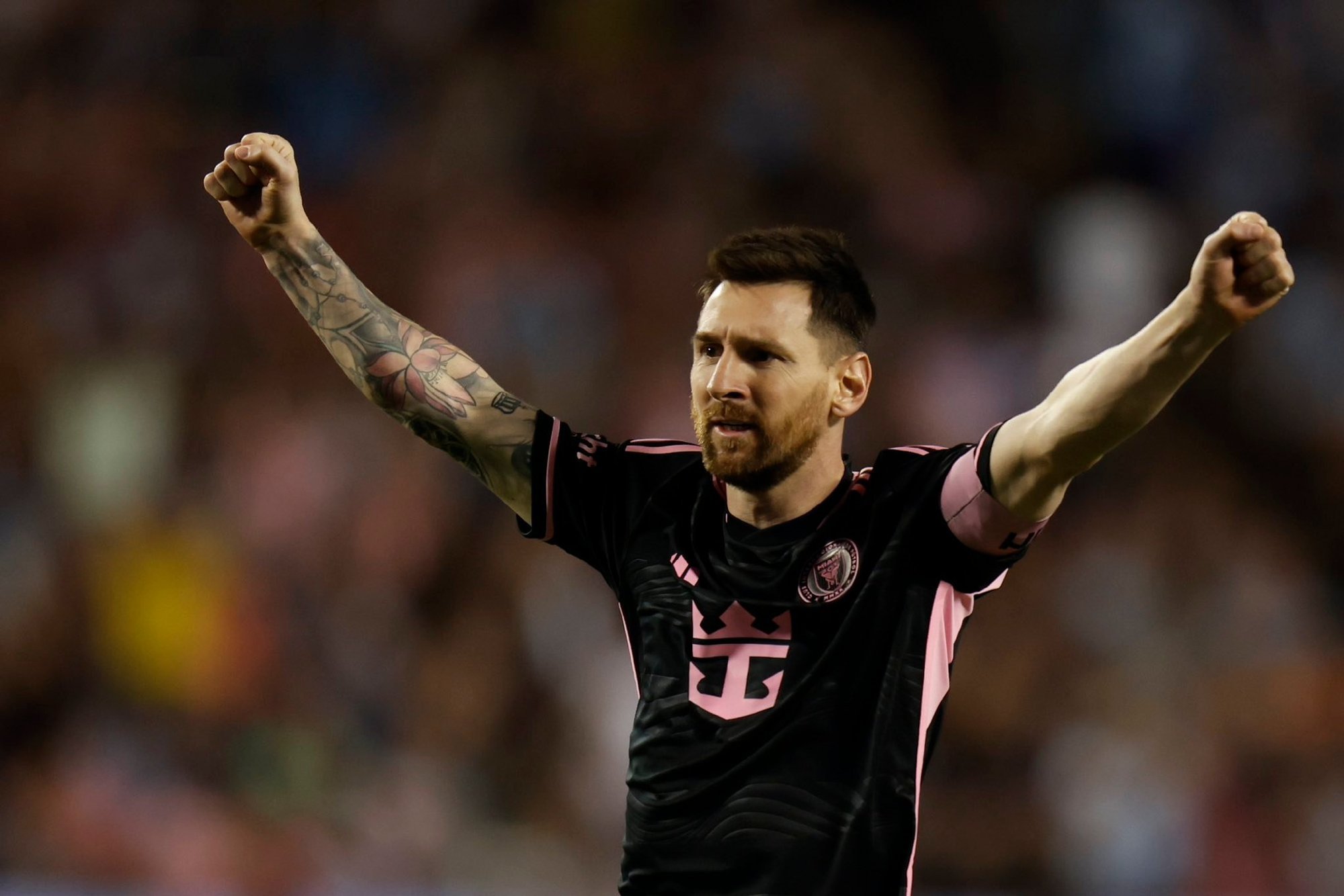 开云体育登录-梅西三连进球，巴萨霸气登顶