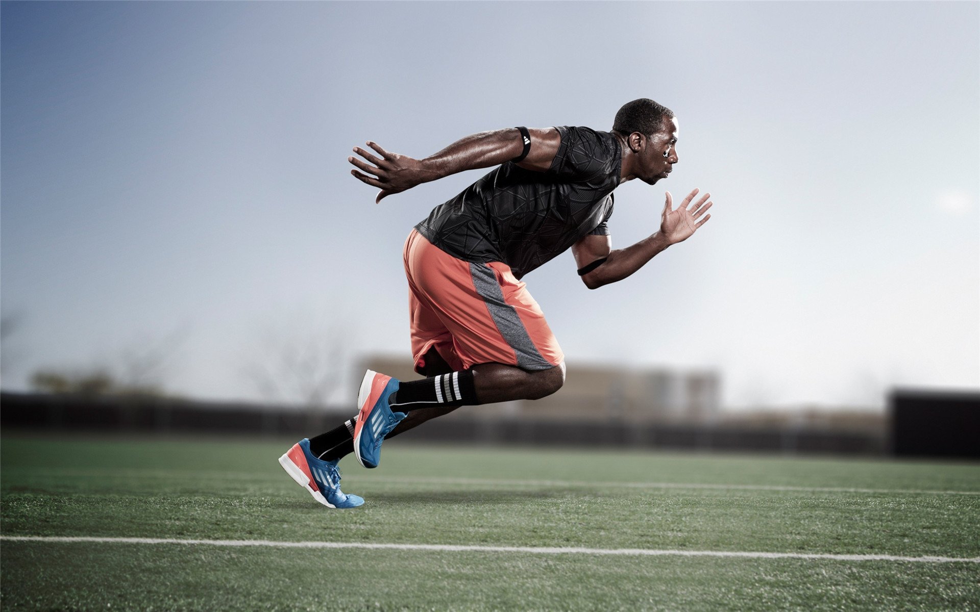 东决关键战之夜，克莱关键回合不手软，冷血射手如何改写历史